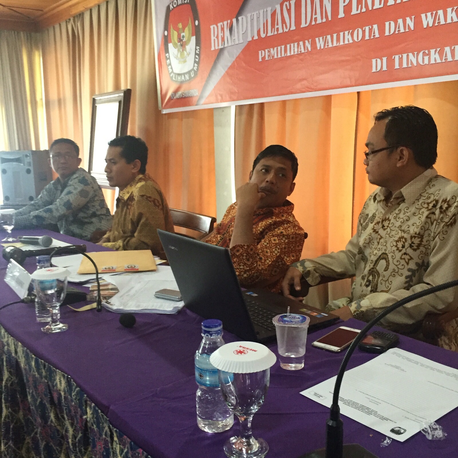 Rapat Pleno Penetapan Hasil Rekapitulasi Pemilihan Walikota dan Wakil Walikota Tahun 2015